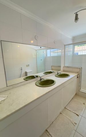 Casa para alugar com 5000m², 6 quartos e 10 vagasBanheiro 7