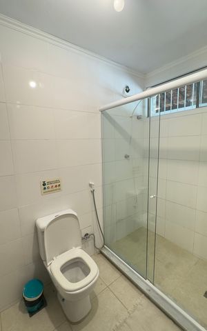 Casa para alugar com 5000m², 6 quartos e 10 vagasBanheiro 6
