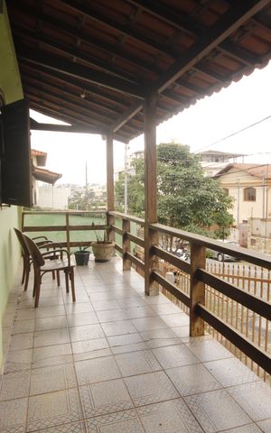 Casa à venda com 280m², 6 quartos e 2 vagasvaranda