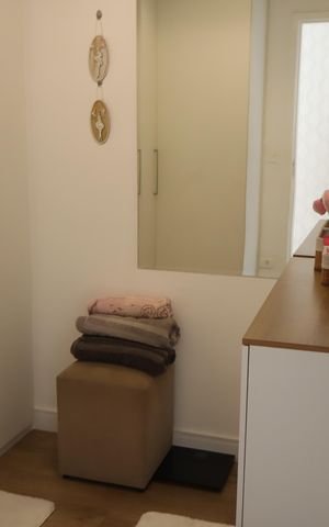 Casa à venda com 120m², 3 quartos e 2 vagasCloset
