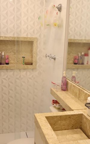 Casa à venda com 120m², 3 quartos e 2 vagasBanheiro