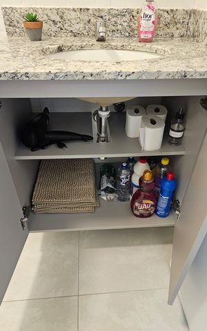 Apartamento para alugar com 37m², 1 quarto e 1 vaga Apartamento para alugar com 37m², 1 quarto e 1 vagaBanheiro