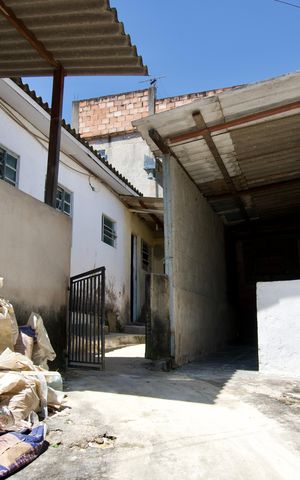 Casa à venda com 360m², 3 quartos e 2 vagas
