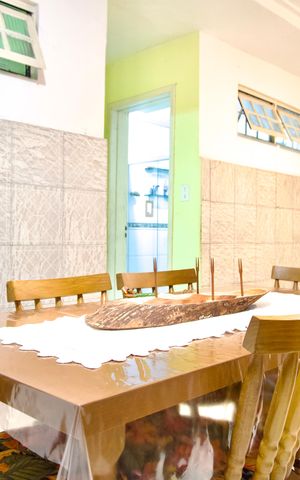 Casa à venda com 360m², 3 quartos e 2 vagas