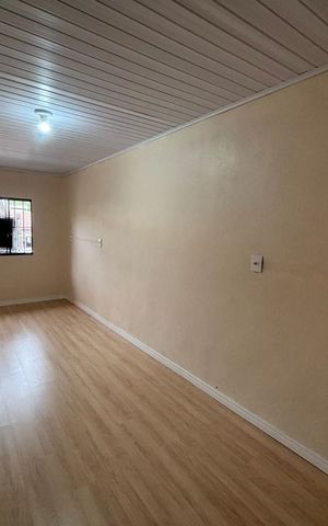 Casa à venda com 80m², 2 quartos e 3 vagas