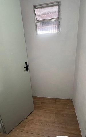 Casa à venda com 80m², 2 quartos e 3 vagas