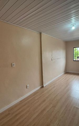 Casa à venda com 80m², 2 quartos e 3 vagas