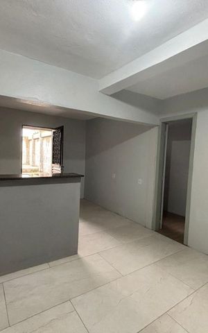 Casa à venda com 80m², 2 quartos e 3 vagas
