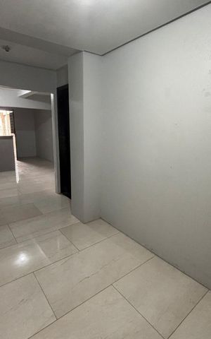 Casa à venda com 80m², 2 quartos e 3 vagas