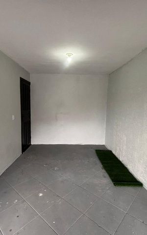 Casa à venda com 80m², 2 quartos e 3 vagas