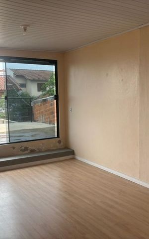 Casa à venda com 80m², 2 quartos e 3 vagas