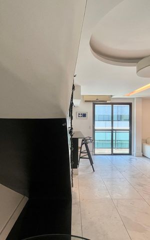 Apartamento à venda com 170m², 2 quartos e 2 vagas Apartamento à venda com 170m², 2 quartos e 2 vagasSala