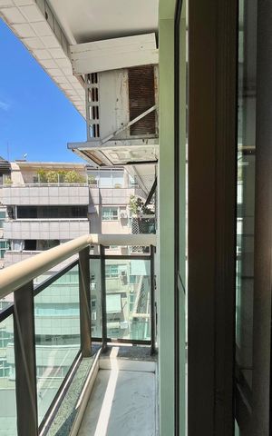 Apartamento à venda com 170m², 2 quartos e 2 vagas Apartamento à venda com 170m², 2 quartos e 2 vagasVaranda da Suíte
