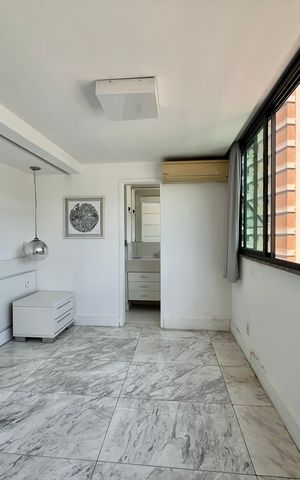 Apartamento à venda com 170m², 2 quartos e 2 vagas Apartamento à venda com 170m², 2 quartos e 2 vagasSuíte 2