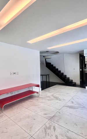 Apartamento à venda com 170m², 2 quartos e 2 vagas Apartamento à venda com 170m², 2 quartos e 2 vagasSala