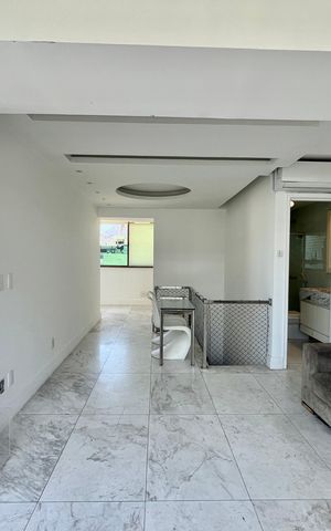 Apartamento à venda com 170m², 2 quartos e 2 vagas Apartamento à venda com 170m², 2 quartos e 2 vagasÁrea comum