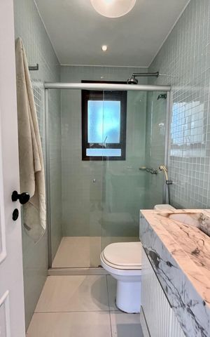 Apartamento à venda com 170m², 2 quartos e 2 vagas Apartamento à venda com 170m², 2 quartos e 2 vagasBanheiro social 2