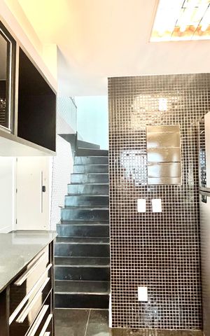 Apartamento à venda com 170m², 2 quartos e 2 vagas Apartamento à venda com 170m², 2 quartos e 2 vagasCozinha