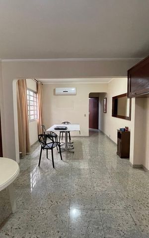 Casa à venda com 135m², 3 quartos e 3 vagas Casa à venda com 135m², 3 quartos e 3 vagasSala