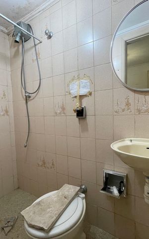 Casa à venda com 135m², 3 quartos e 3 vagas Casa à venda com 135m², 3 quartos e 3 vagasBanheiro do Escritório