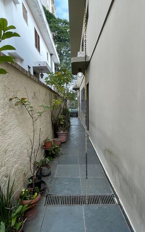 Casa à venda com 135m², 3 quartos e 3 vagas Casa à venda com 135m², 3 quartos e 3 vagasQuintal