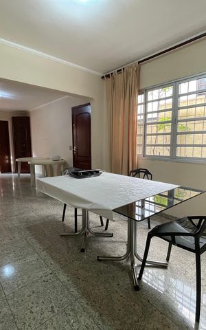 Casa à venda com 135m², 3 quartos e 3 vagas Casa à venda com 135m², 3 quartos e 3 vagasSala