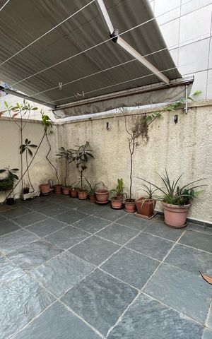 Casa à venda com 135m², 3 quartos e 3 vagas Casa à venda com 135m², 3 quartos e 3 vagasQuintal