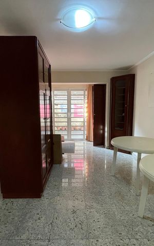 Casa à venda com 135m², 3 quartos e 3 vagas Casa à venda com 135m², 3 quartos e 3 vagasSala