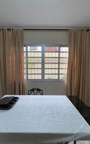 Casa à venda com 135m², 3 quartos e 3 vagas Casa à venda com 135m², 3 quartos e 3 vagasSala