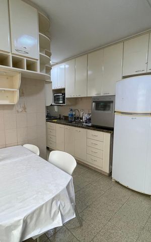 Casa à venda com 135m², 3 quartos e 3 vagas Casa à venda com 135m², 3 quartos e 3 vagasCozinha