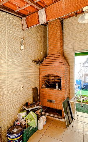 Casa à venda com 230m², 3 quartos e 2 vagasÁrea gourmet
