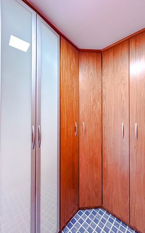 Casa à venda com 230m², 3 quartos e 2 vagasCloset da suíte 1