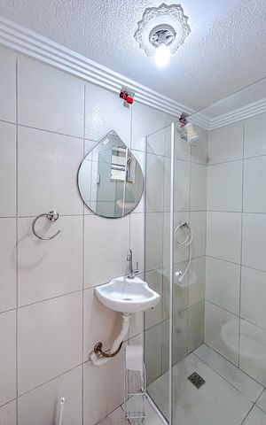 Casa à venda com 230m², 3 quartos e 2 vagasBanheiro de serviço