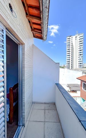 Casa à venda com 230m², 3 quartos e 2 vagasVaranda da Suíte 2