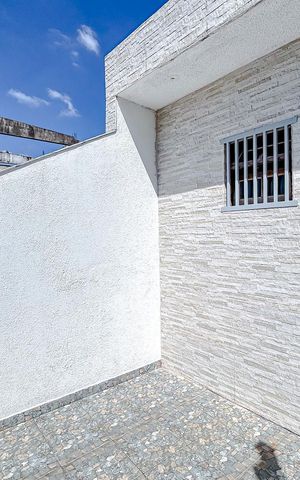 Casa à venda com 230m², 3 quartos e 2 vagasVaranda da suíte 1