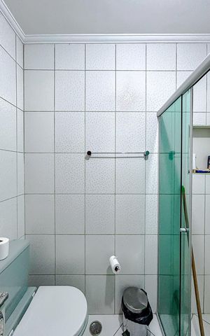 Casa à venda com 230m², 3 quartos e 2 vagasBanheiro