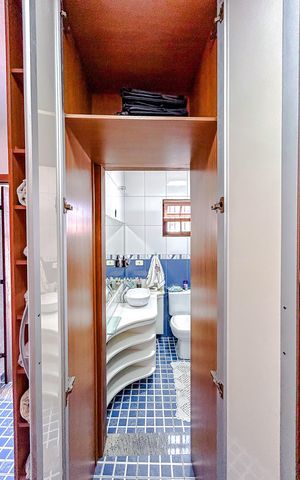 Casa à venda com 230m², 3 quartos e 2 vagasCloset da suíte 1