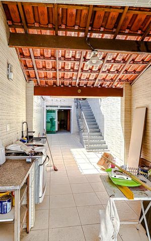 Casa à venda com 230m², 3 quartos e 2 vagasÁrea gourmet