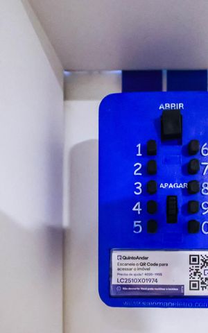 Apartamento à venda com 41m², 2 quartos e 1 vagaLockbox