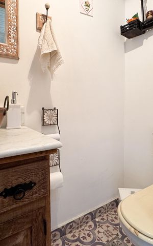 Apartamento para alugar com 99m², 3 quartos e 2 vagas Apartamento para alugar com 99m², 3 quartos e 2 vagasLavabo