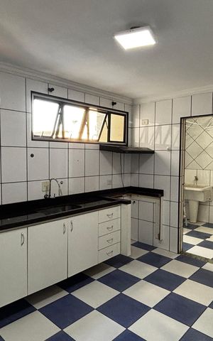 Apartamento à venda com 105m², 3 quartos e 1 vaga Apartamento à venda com 105m², 3 quartos e 1 vagaCozinha