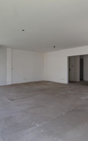 Apartamento à venda com 161m², 2 quartos e 4 vagasSala