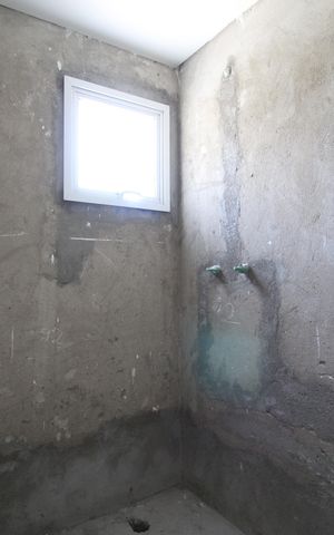 Apartamento à venda com 161m², 2 quartos e 4 vagasBanheiro da Suíte 1