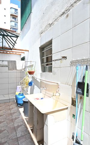 Casa à venda com 200m², 3 quartos e 4 vagasLavanderia
