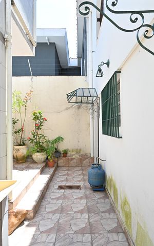 Casa à venda com 200m², 3 quartos e 4 vagasLavanderia