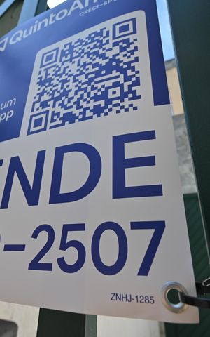 Casa à venda com 200m², 3 quartos e 4 vagasPlaquinha Venda Instalada 24-03-2026 Cod: ZNHJ-1285