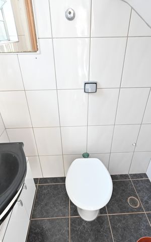 Casa à venda com 200m², 3 quartos e 4 vagasLavabo