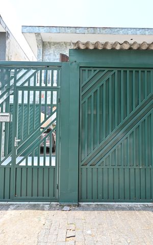 Casa à venda com 200m², 3 quartos e 4 vagasFachada