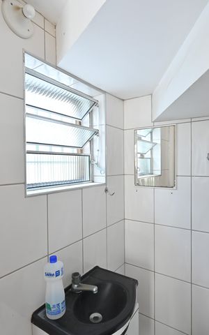 Casa à venda com 200m², 3 quartos e 4 vagasLavabo