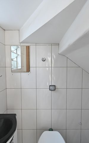 Casa à venda com 200m², 3 quartos e 4 vagasLavabo